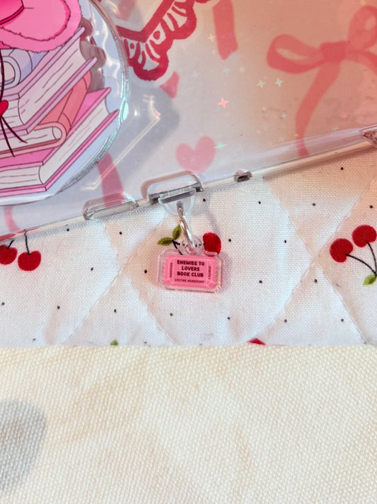 ENEMIES TO LOVERS KINDLE CHARM (TYPE C)