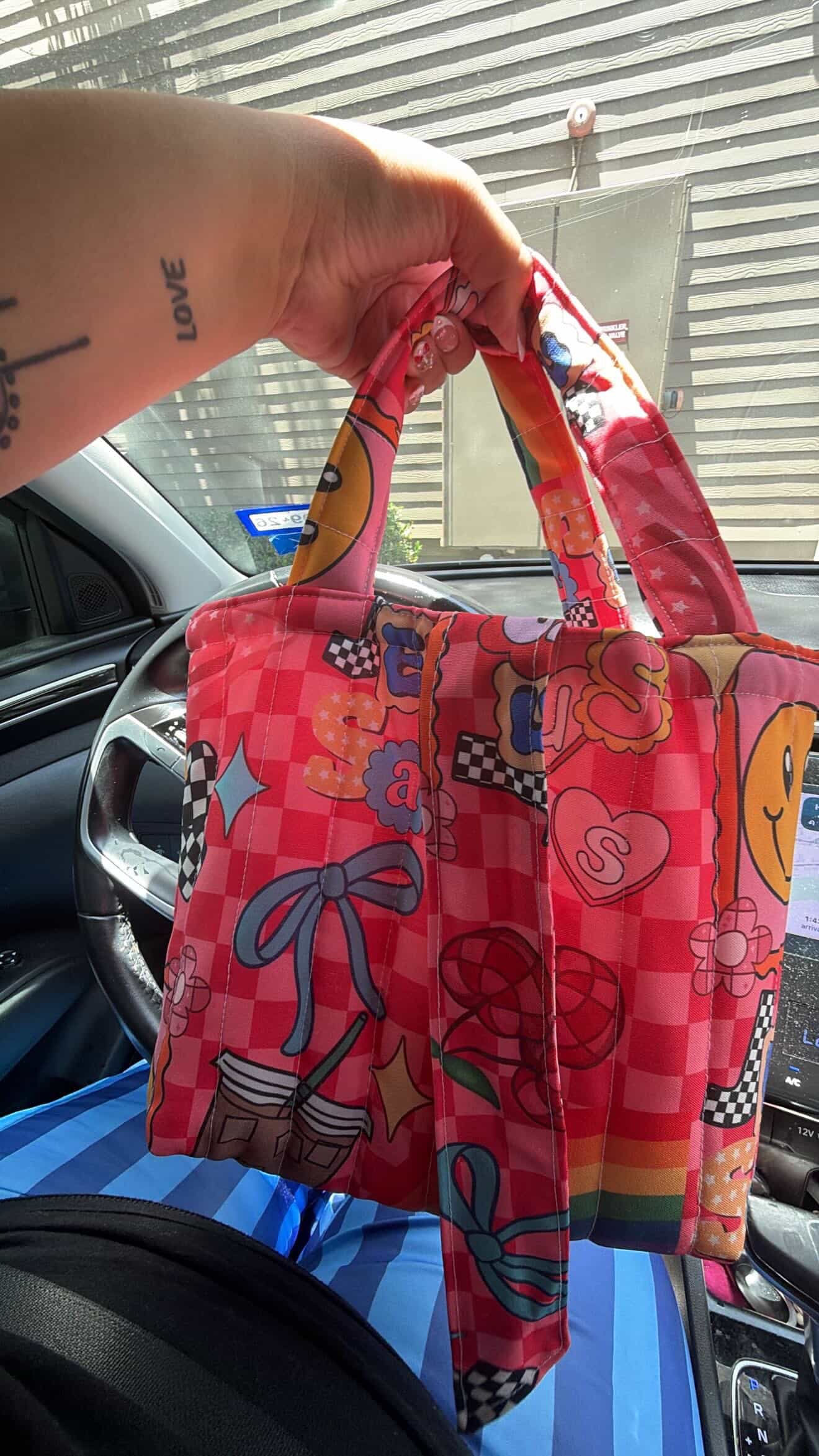 WHOLESALE FOR WENDY’S VIBRANT CREATIONS