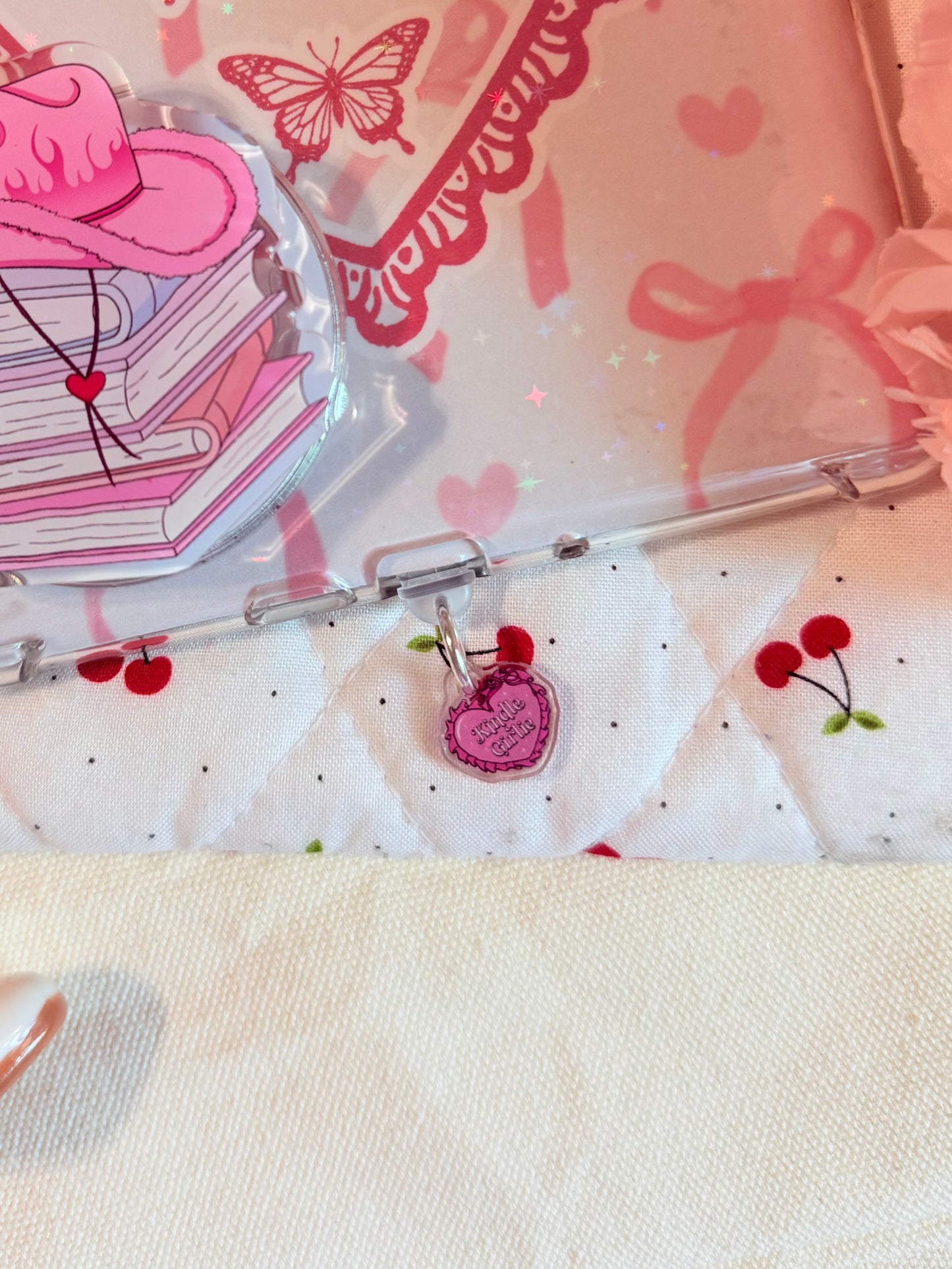 KINDLE GIRLIE KINDLE CHARM (TYPE C)