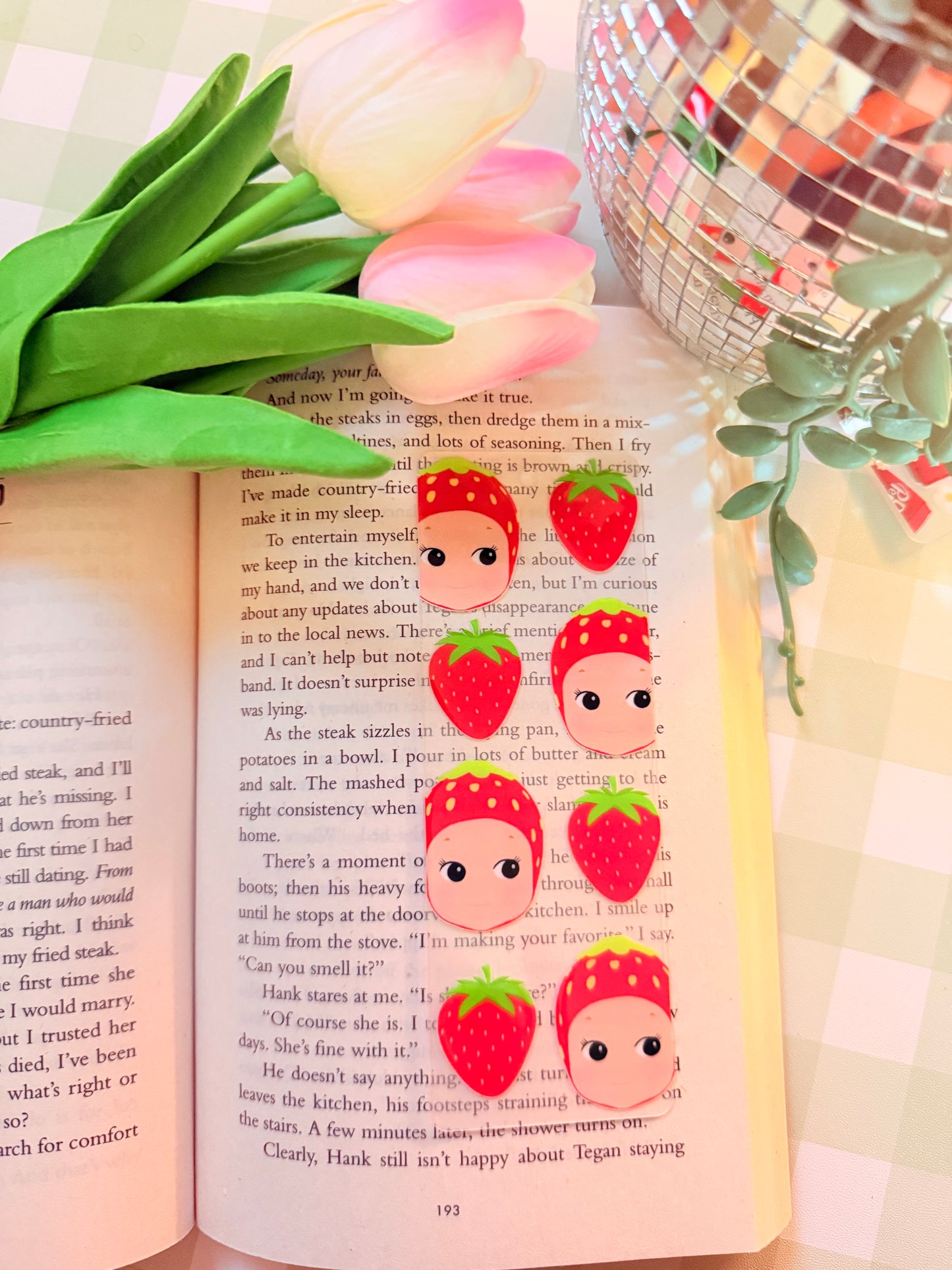 STRAWBERRY SONNY ACRYLIC BOOKMARK