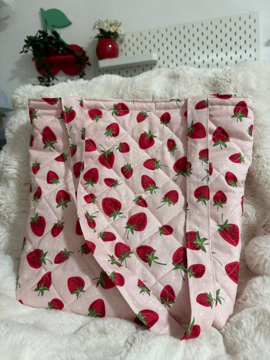 STRAWBERRY QUILTED TOTE BAG