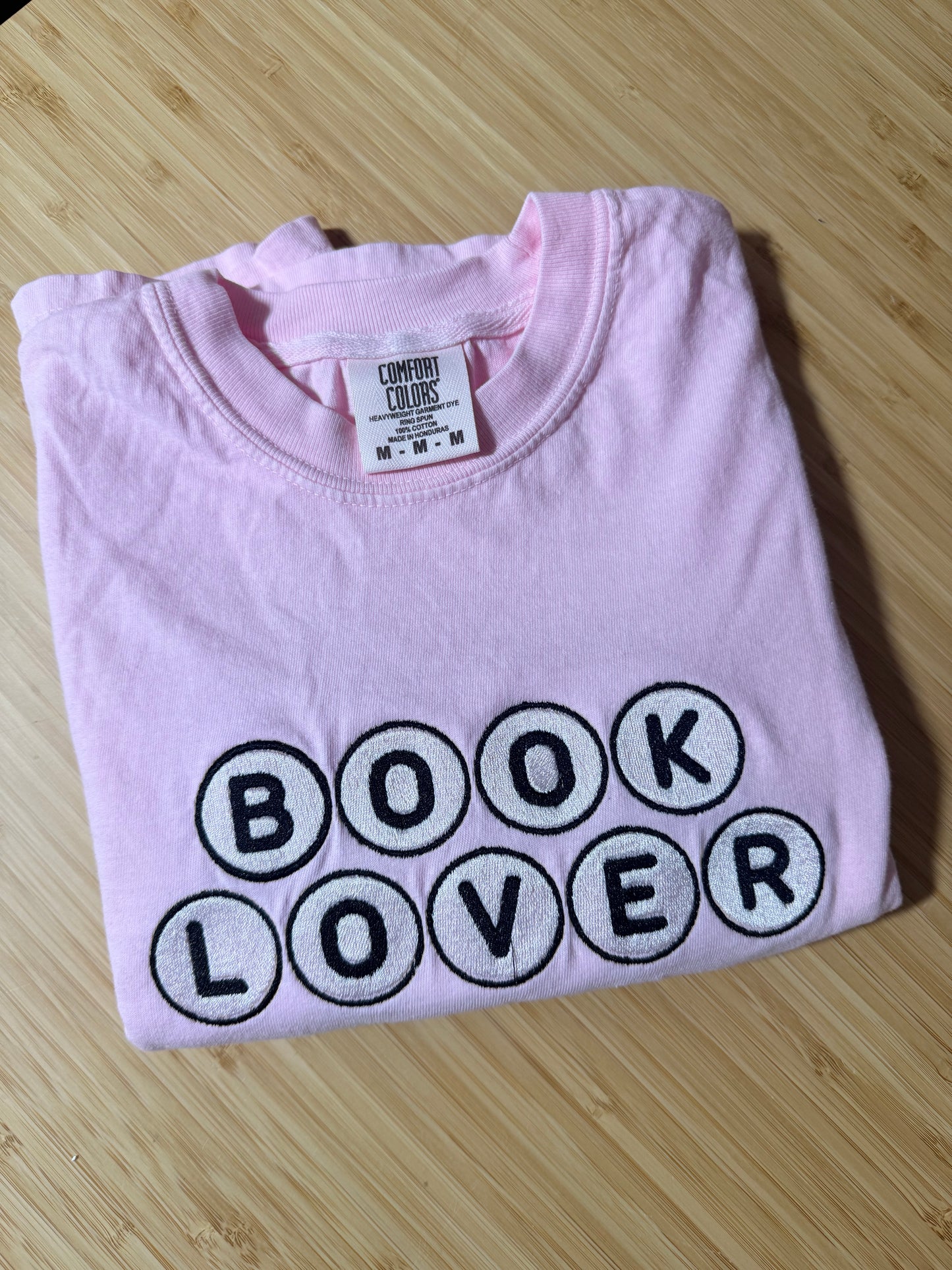 BOOK LOVER BEADS EMBROIDERED ADULT SIZE (COMFORT COLOR BLOSSOM)