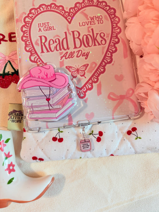 SMELLS LIKE SHES READING SMUT KINDLE CHARM (TYPE C)