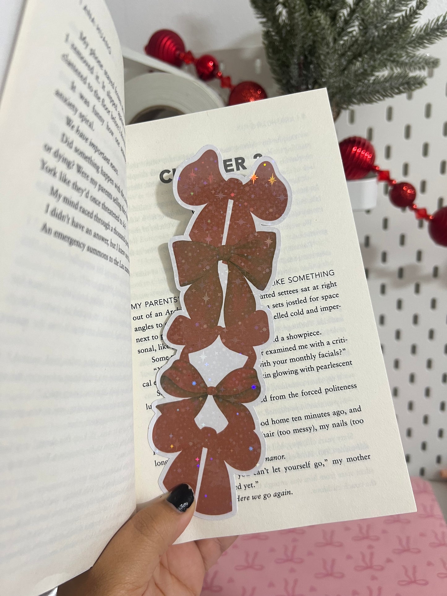 BOW HOLOGRAPHIC BOOKMARK