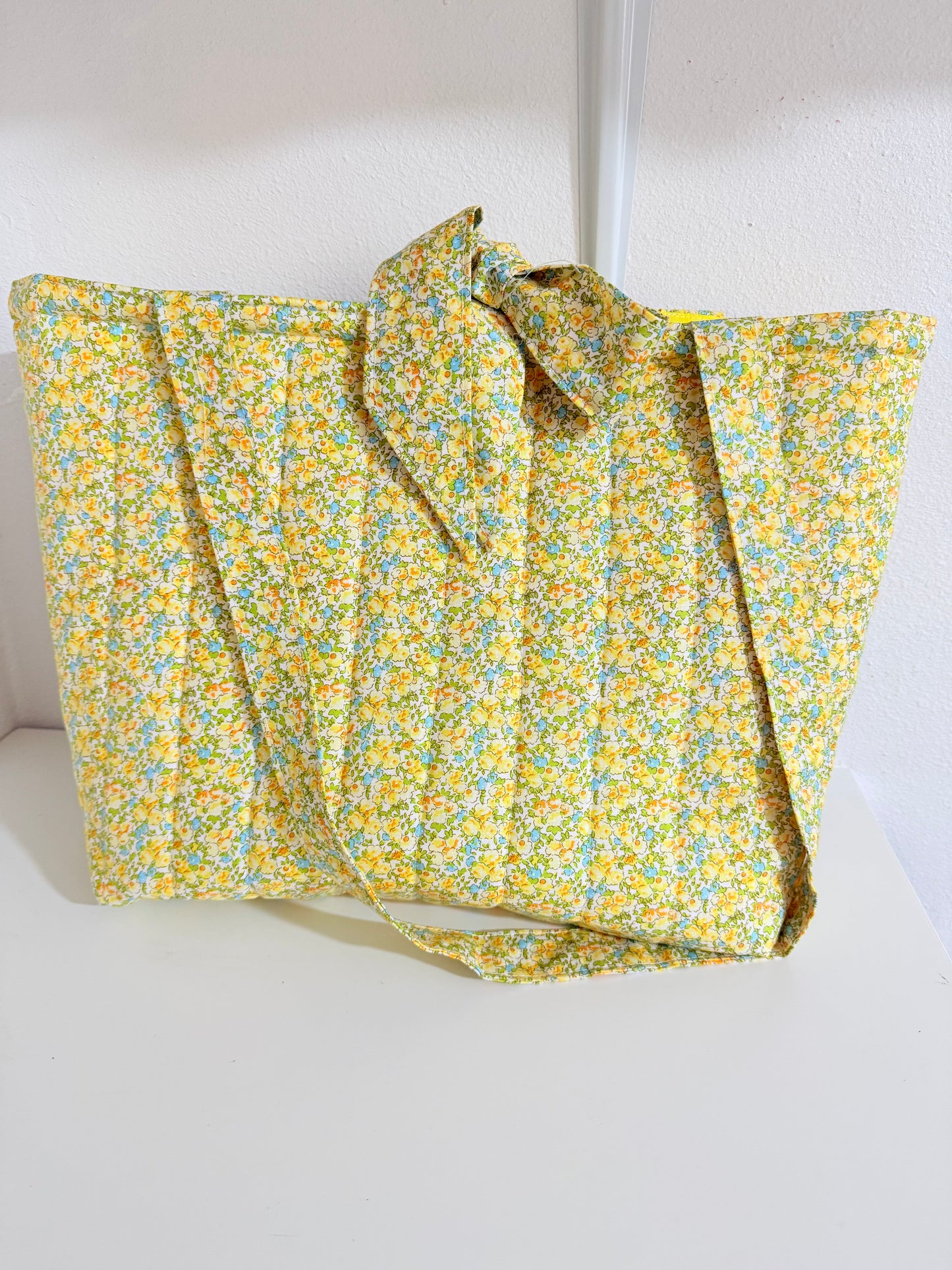 YELLOW FLOWER XL TOTE