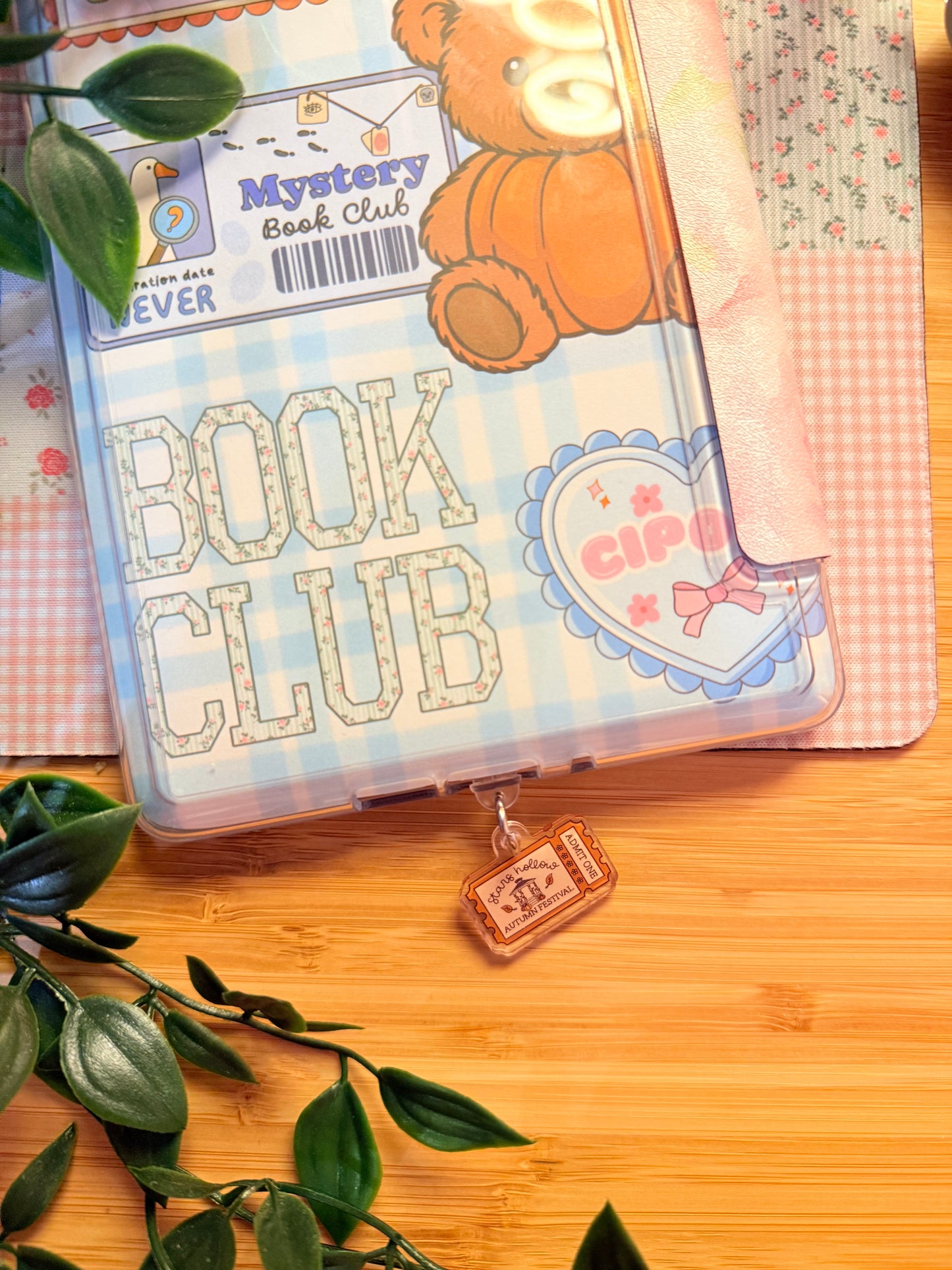 STARS HOLLOW KINDLE CHARM (TYPE C)