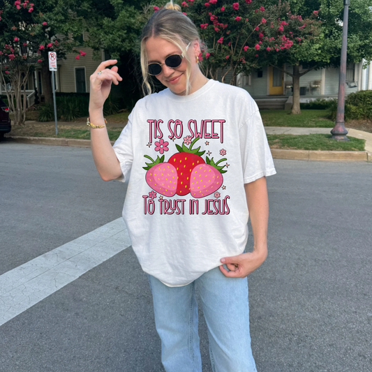 TIS SO SWEET TO TRUST IN JESUS (SHIRT/CREWNECK)