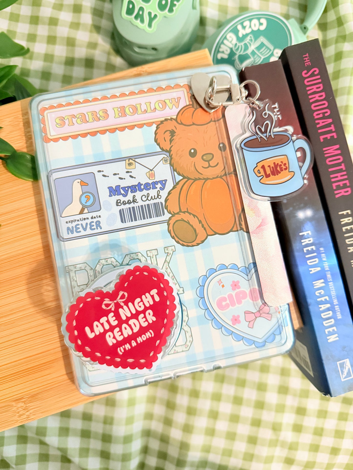 LATE NIGHT READER MOM MAGSAFE GRIP