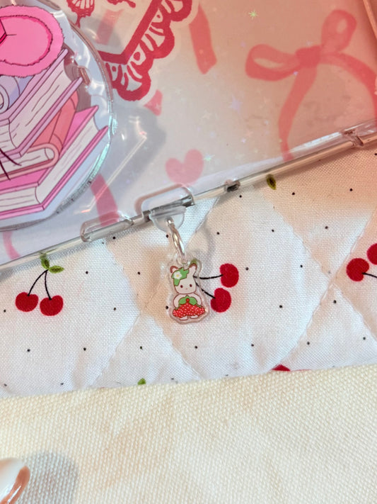 CALICO KINDLE CHARM (TYPE C)