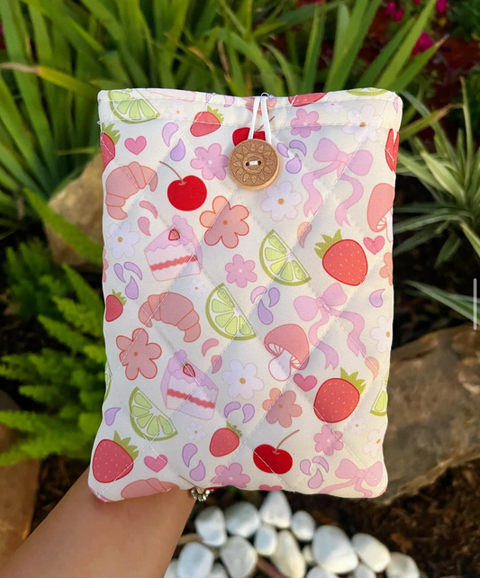 SPRING/PICNIC PATTERNS ALL SIZES SLEEVES/POUCHES