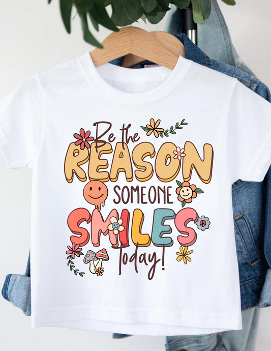 Be the reason someone smiles today Infant T-shirt