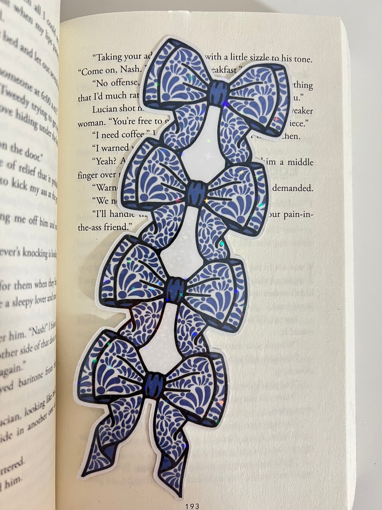 TALAVERA BOWS  HOLOGRAPHIC BOOKMARK