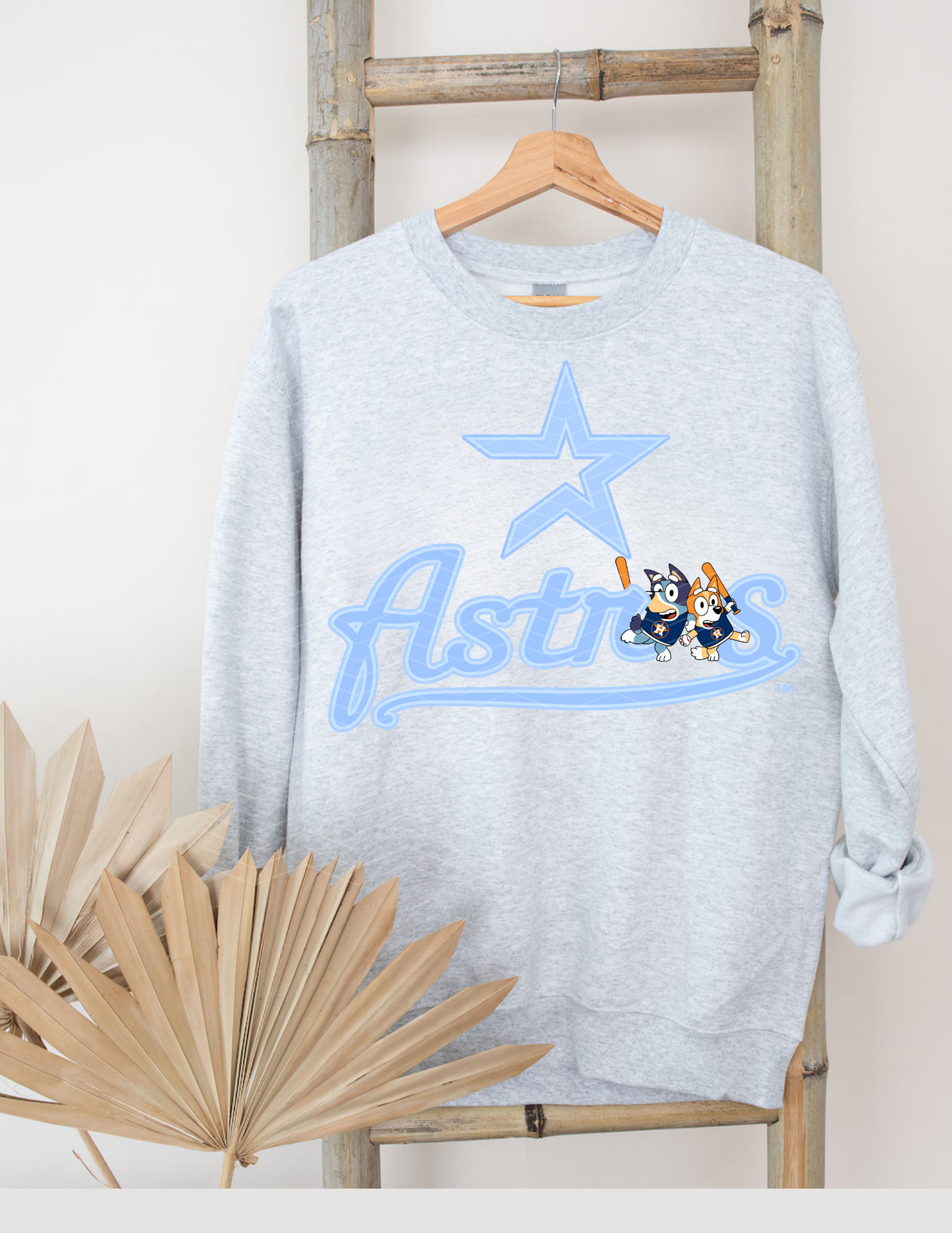 BLUEY ASTROS DESIGN ADULT (SHIRT/CREWNECK)