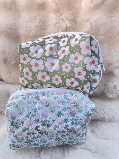 GREEN FLORAL XL POUCHES