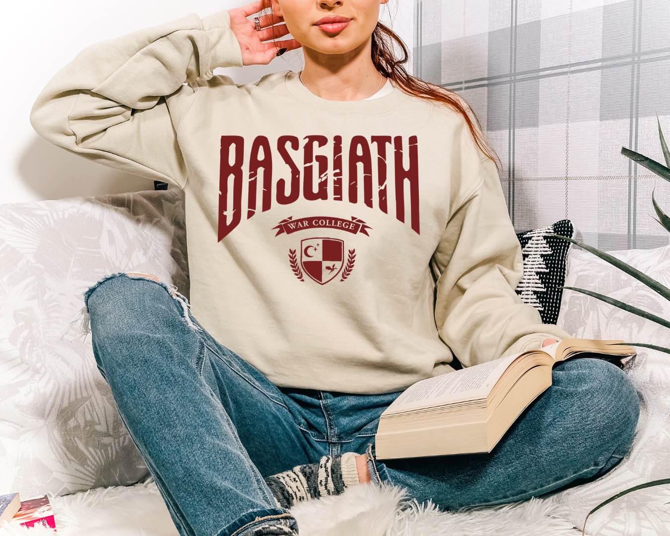 BASGIATH WAR COLLEGE ADULT SIZE (SHIRT/CREWNECK)