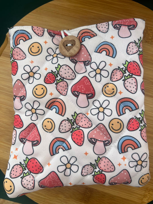 MUSHROOM & SMILEY FACES  6x7IN KINDLE SLEEVE