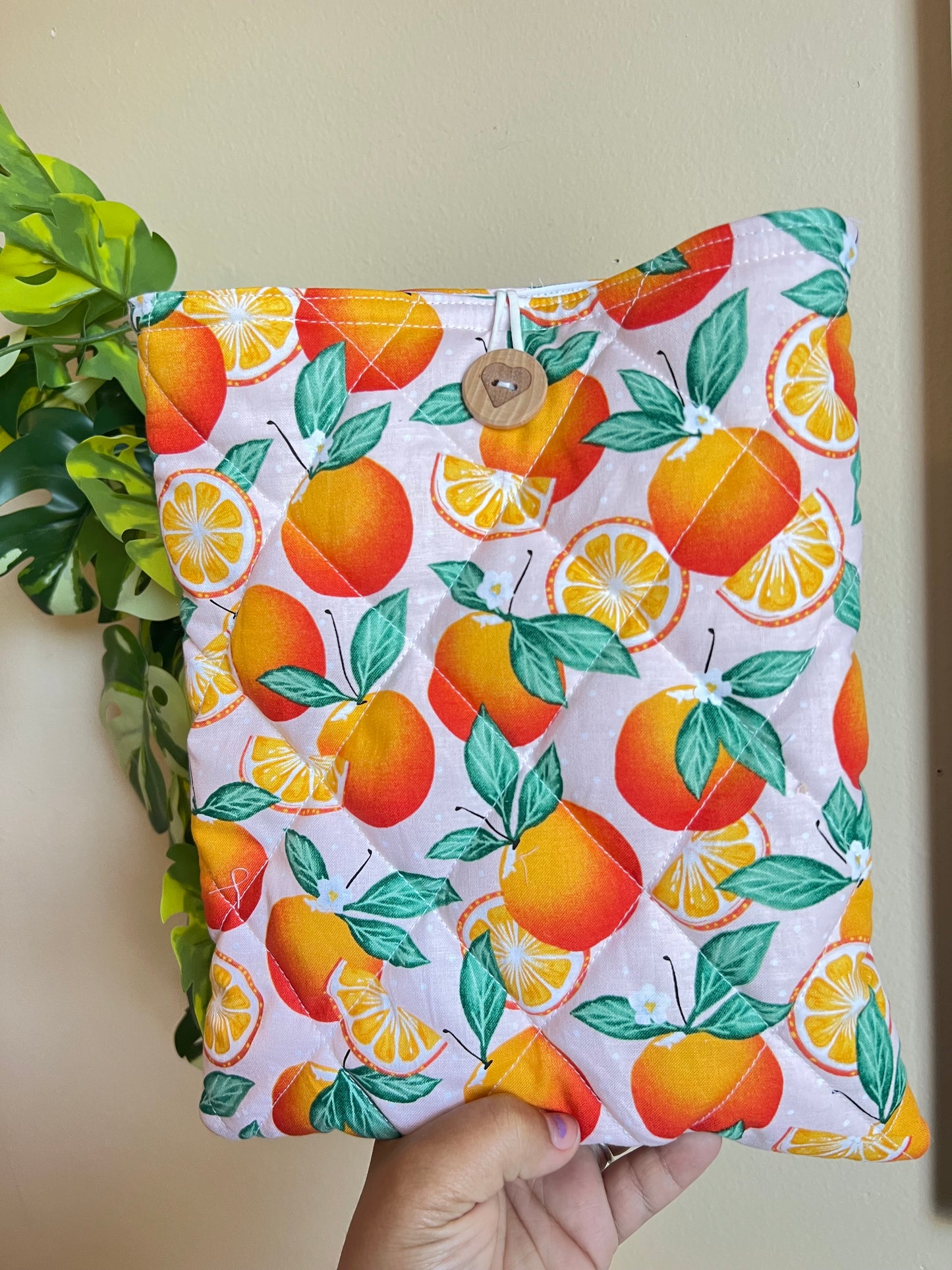 ORANGES BOOK SLEEVE 10x9in