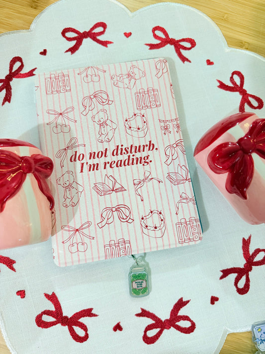 PICKLES OVER GUYS KINDLE CHARM (TYPE C)