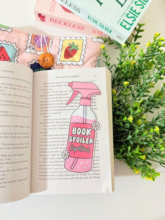 BOOK SPOILER HOLOGRAPHIC BOOKMARK