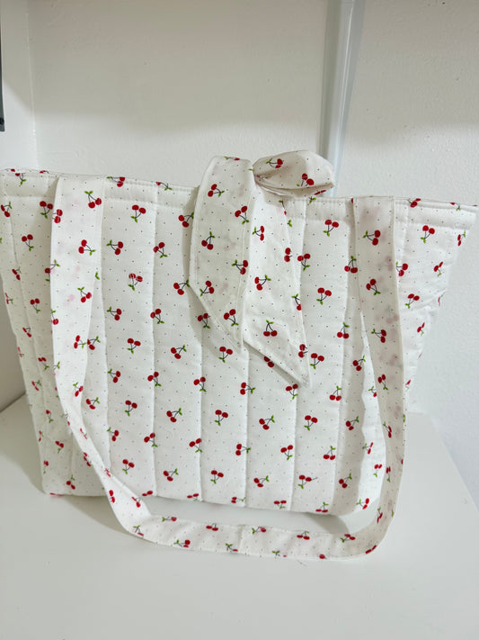 CHERRY XL TOTE