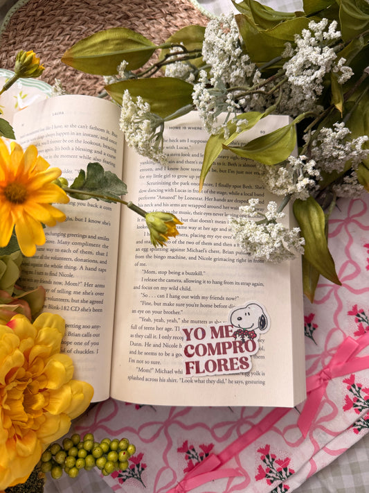 YO ME COMPRO FLORES STICKER