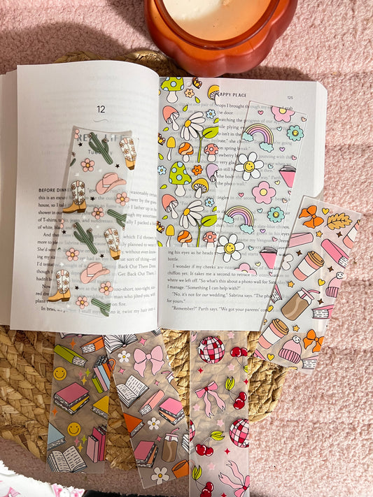 SEAMLESS PATTERN BOOKMARKS