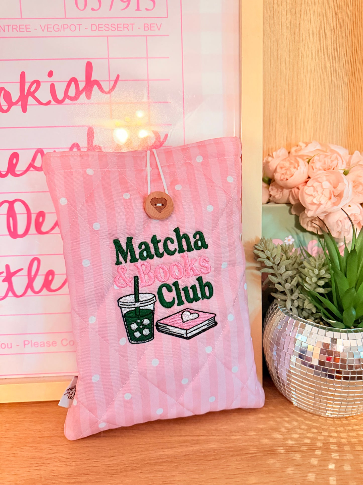 MATCHA AND BOOKS IPAD MINI/ PAPERBACK SLEEVE