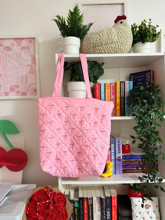 GINGHAM BOW QUILTED TOTE BAG WITH ZIPPER