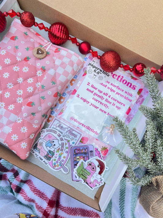 KINDLE GIRLIE HOLIDAY BOX