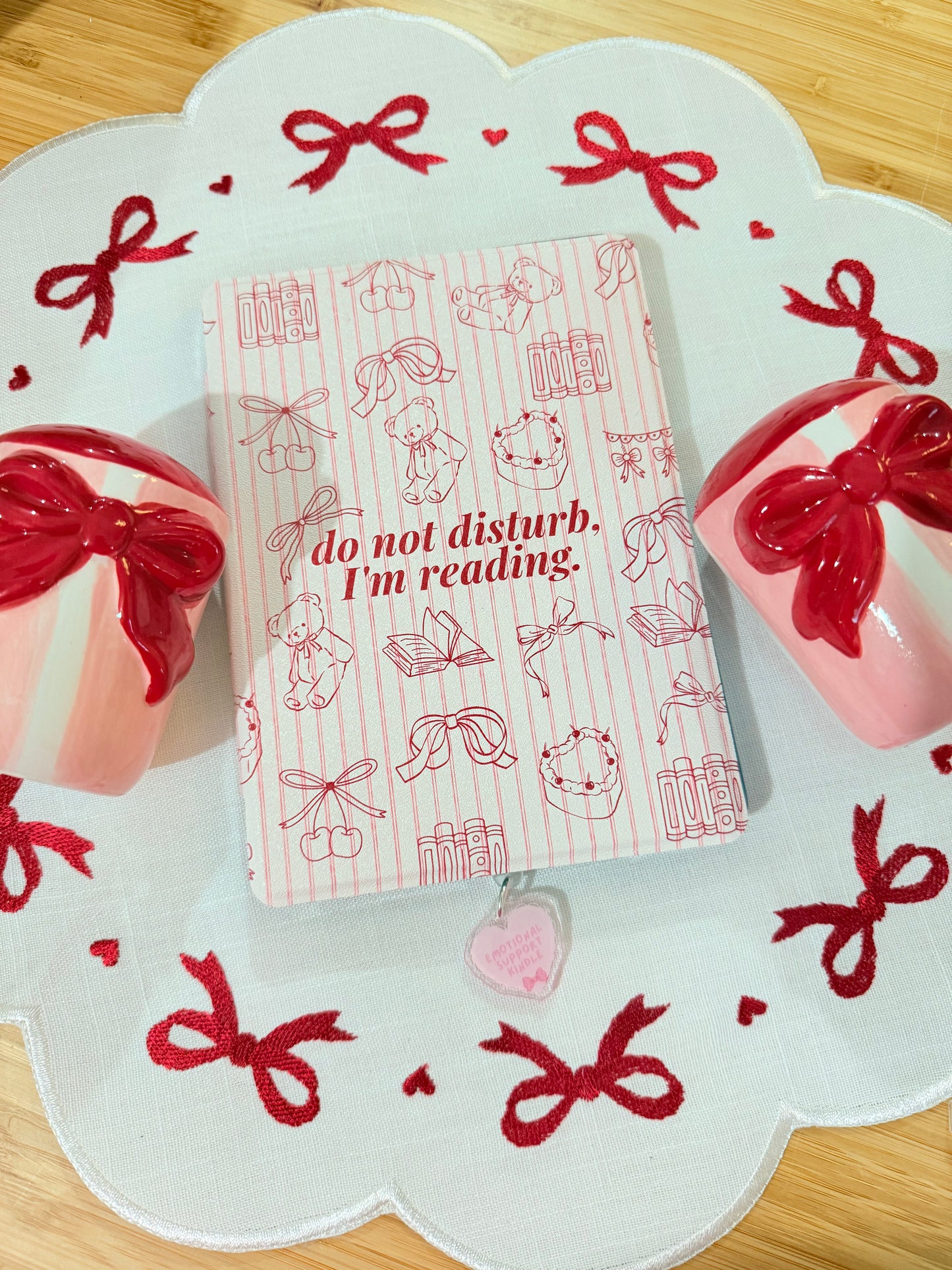 EMOTIONAL SUPPORT KINDLE CHARM (TYPE C)