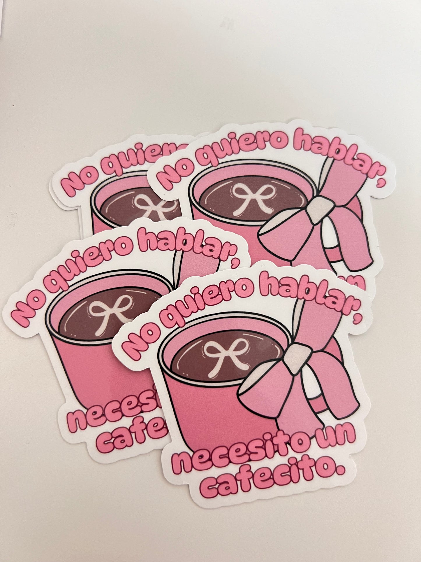 NO QUIERO HABLAR NECESITO UN CAFECITO STICKER