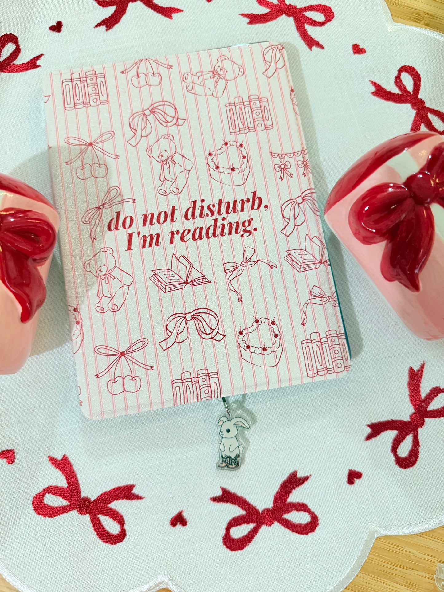 BUNNY COWBOY KINDLE CHARM (TYPE C)