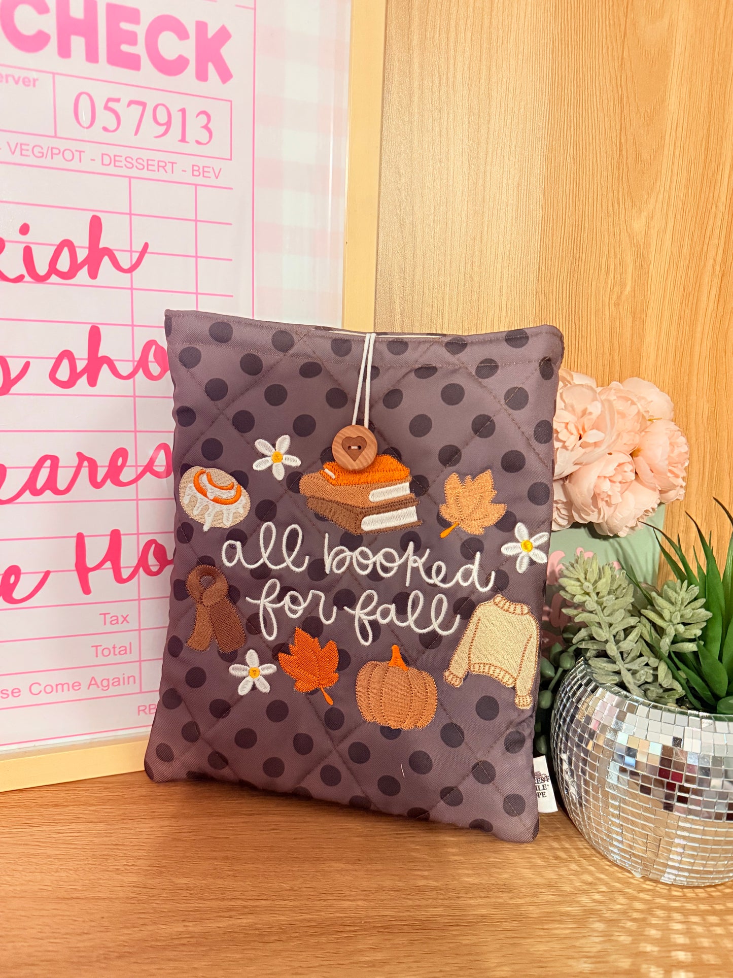 BOOKED FOR FALL IPAD 10.9” / HARDCOVER BOOK SLEEVE