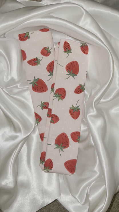 STRAWBERRY SEAT BELT COVERS